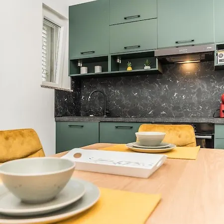 Zorenija Apartment
